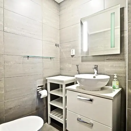 דירה Levivillas Keskuskuja 5 A1 Ja A4 לוי